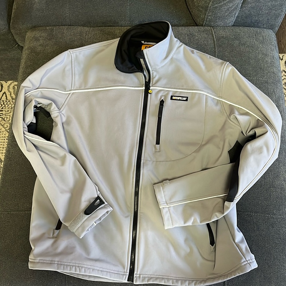 Caterpillar soft shell jacket